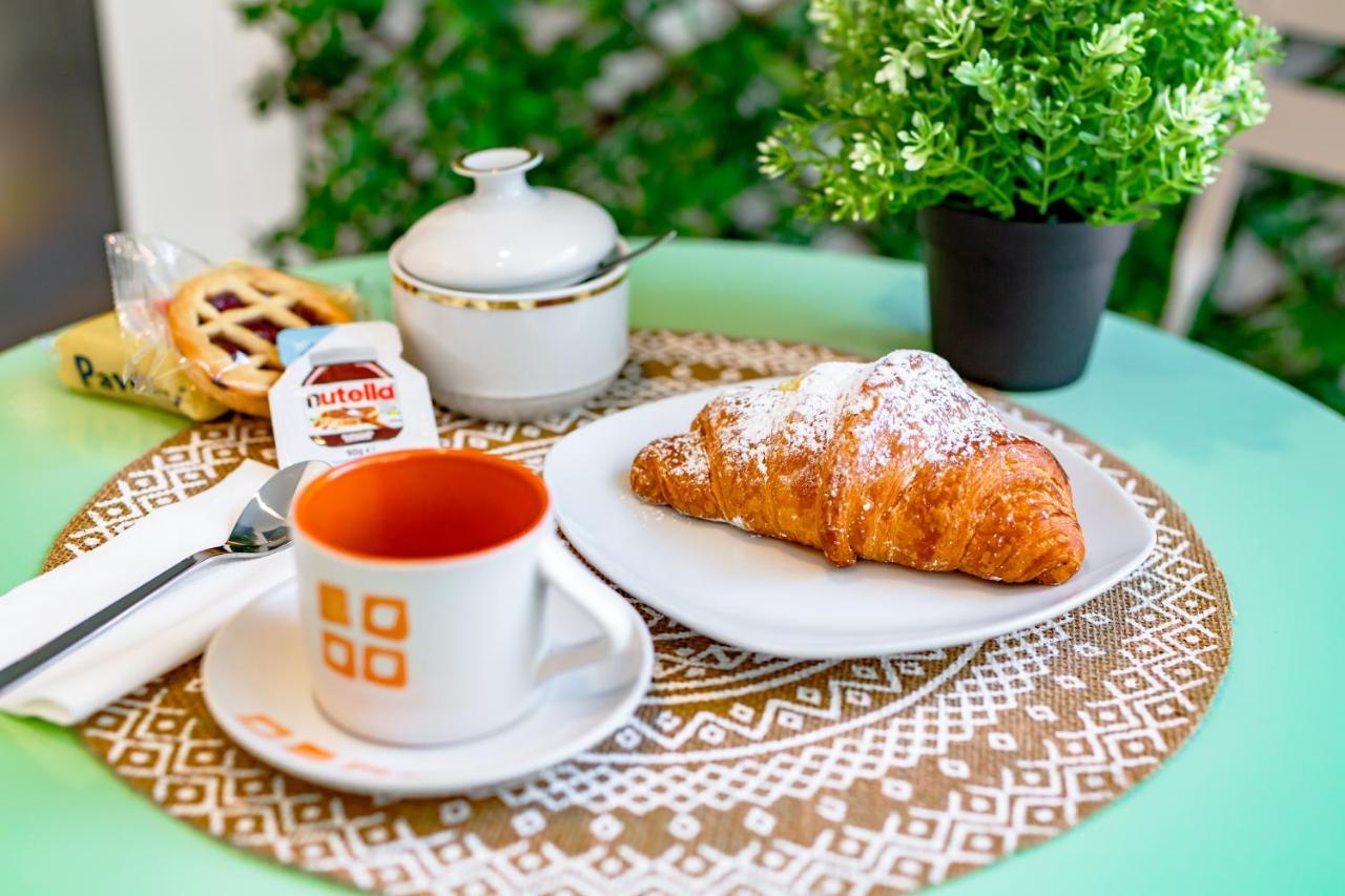 Antonella Home B&B Bari Buitenkant foto