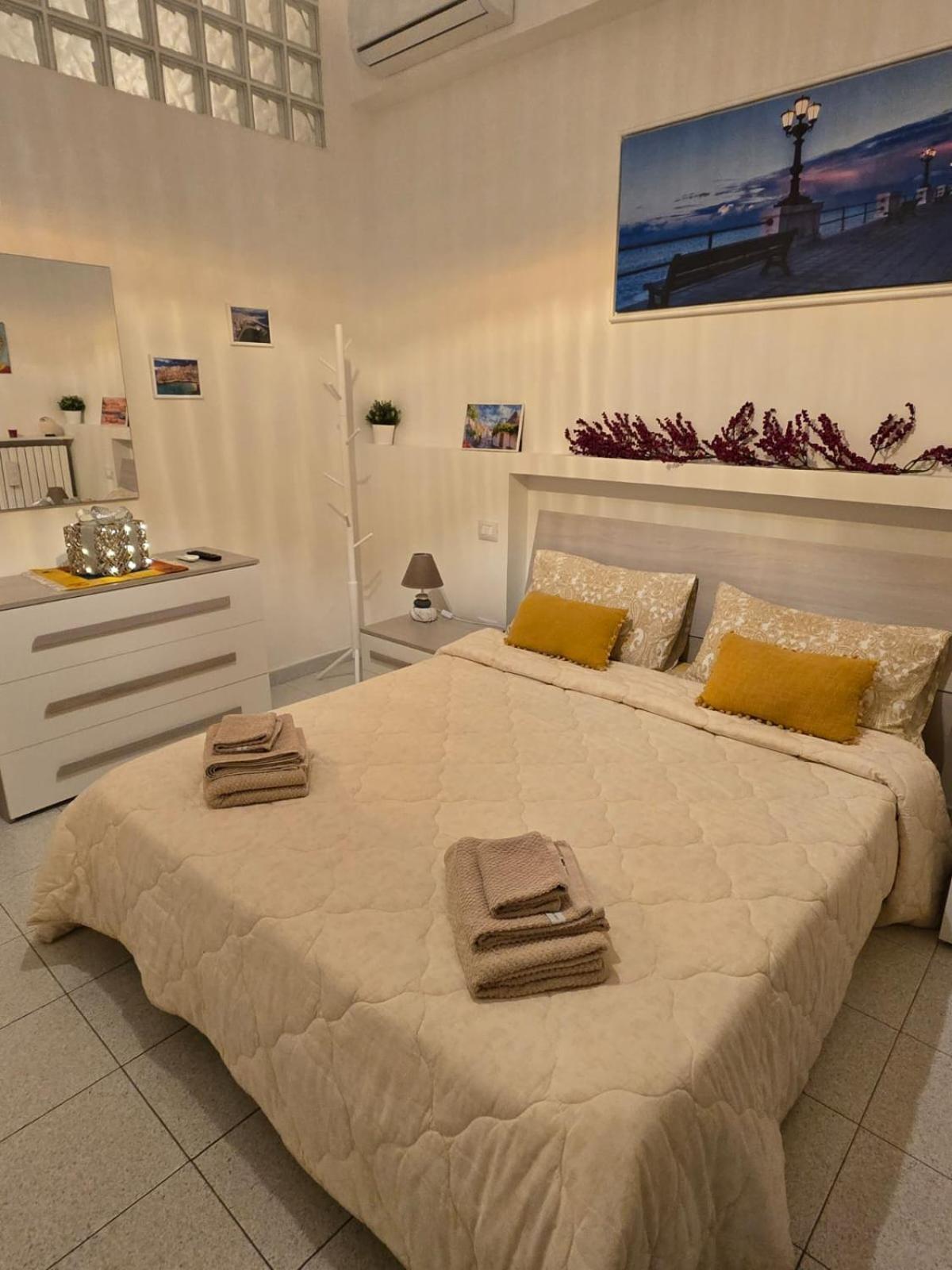 Antonella Home B&B Bari Buitenkant foto